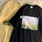 CAMISETA ESTAMPADA CON MANGA GRANDE