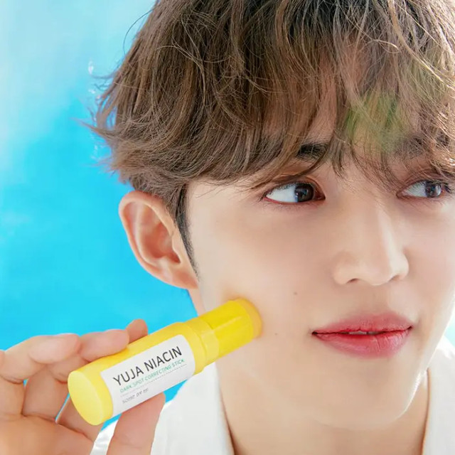 YUJA NIACIN DARK SPOT CORRECTING STICK - Imagen 2