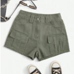 SHORTS EN MEZCLILLA CON BOLSILLO CON SOLAPA