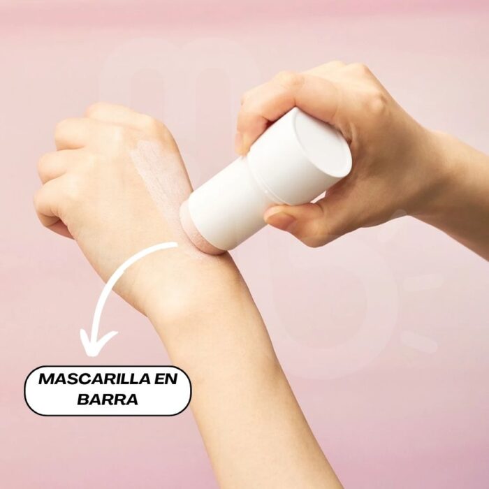 MADAGASCAR CENTELLA POREMIZING QUICK CLAY STICK MASK - Imagen 4